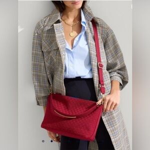 Used 1x! Rothy’s The Daily Crossbody in Cranberry!